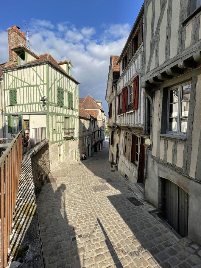 Le Pigeonnier Centre Historique Auxerre Apartment Ngoại thất bức ảnh