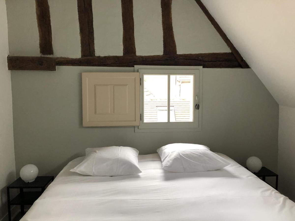 Le Pigeonnier Centre Historique Auxerre Apartment Phòng bức ảnh